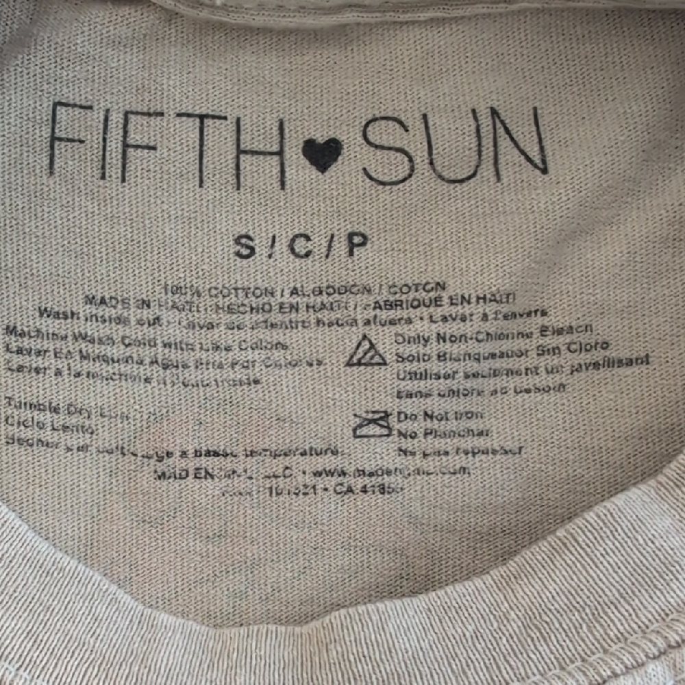 Fifth Sun Nature Blooms mushroom Floral Butterfly Cropped Cotton Tee Size Small - Picture 2 of 5